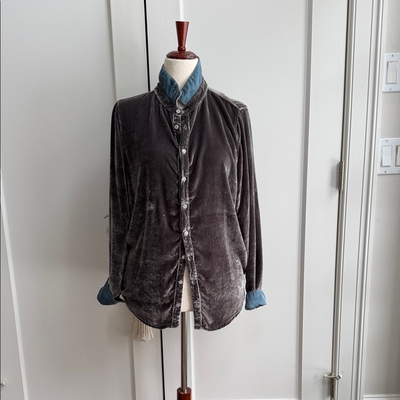 Velvet Button-Up Jacket - Gray - Picture 1 of 6